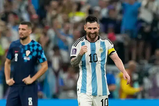 Argentina no juega semifinales, las gana: cinco de cinco