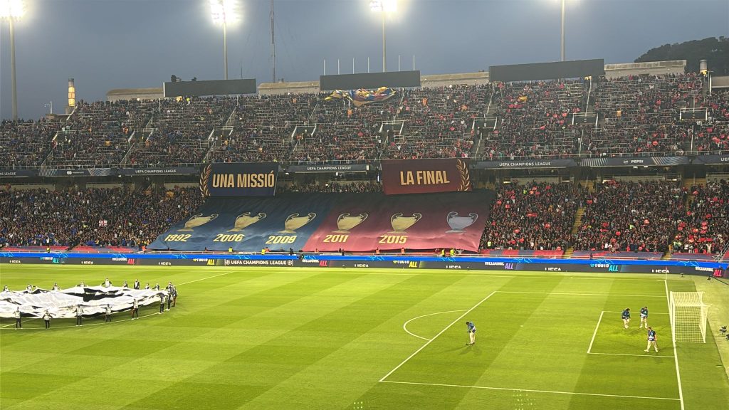 Barça e Inter homenajean al fútbol