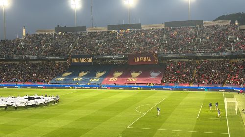 Barça e Inter homenajean al fútbol