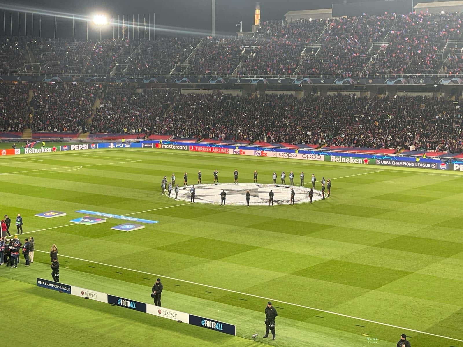 Viajar con Barça y Madrid por Europa: cuánto se gasta un aficionado en la Champions Montjuic-Champions