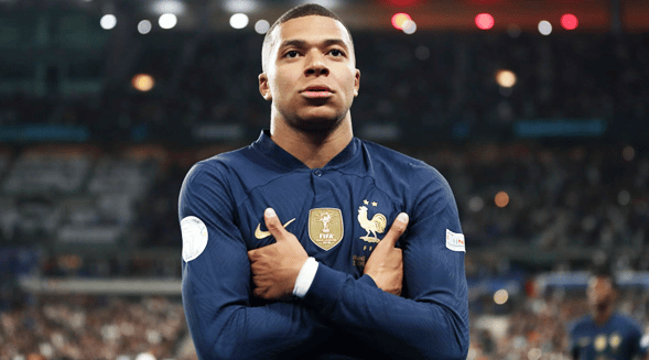 ¿Mbappé habría solicitado despedir a todos los argentinos del PSG?