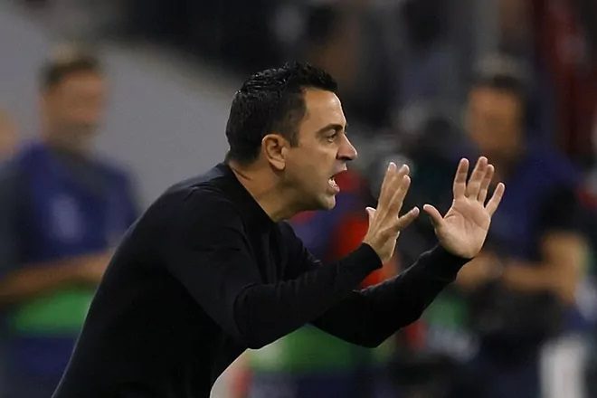 Xavi: "El camino es el de la primera parte, la segunda me ha decepcionado"